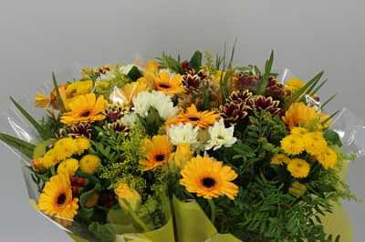 Boeket 10 Tak Yellow X5
